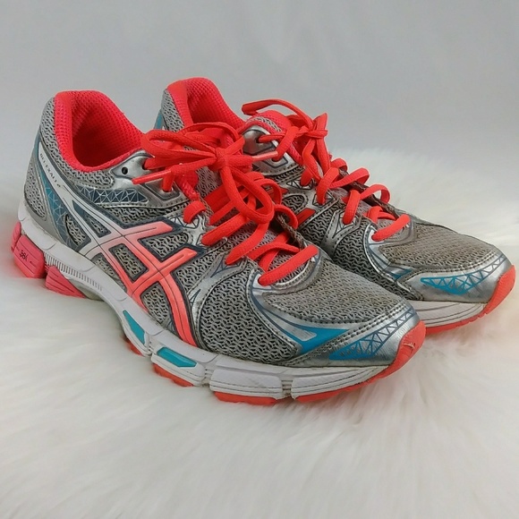 asics trainers size 2